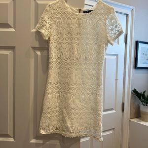 white short sleeve dress only worn once